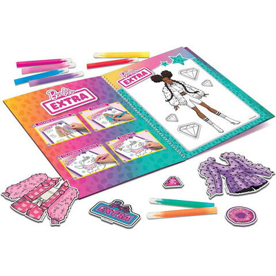 Carte de colorat cu activitati Barbie - Stilul tau