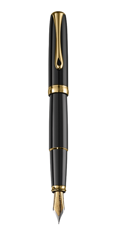 Diplomat Excellence A2 - Black Lacquer Gold - stilou cu penita M, din otel inoxidabil